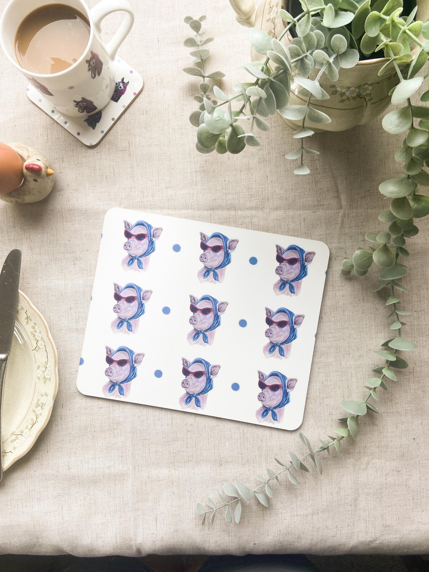The Sunglass Ladies | Pig Placemat | Country Kitchen Table Mat